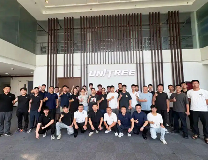 <b>宇树科技首期合作伙伴技术培训圆满收官！世隆技术人员斩获认证，筑牢合作技</b>